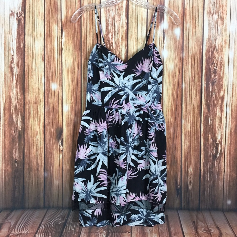 Like Mynded SM Floral Palm Leaf Double Layer Dress